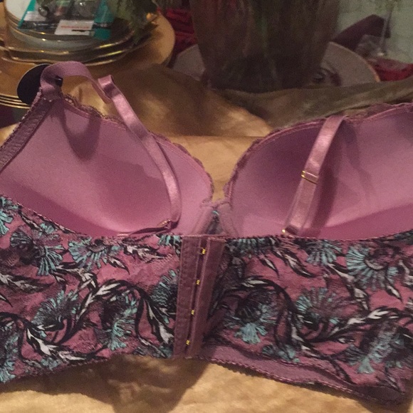 36D LEFT ‼️HOT AND SEXY BRA SET. - Picture 5 of 8